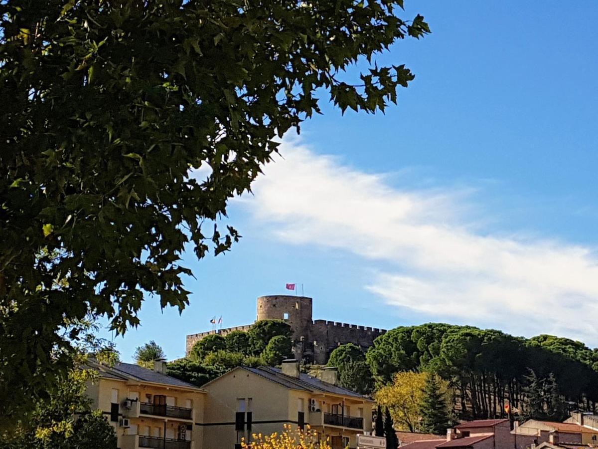 Casa Del Castillo By Naturadrada La Adrada Eksteriør bilde